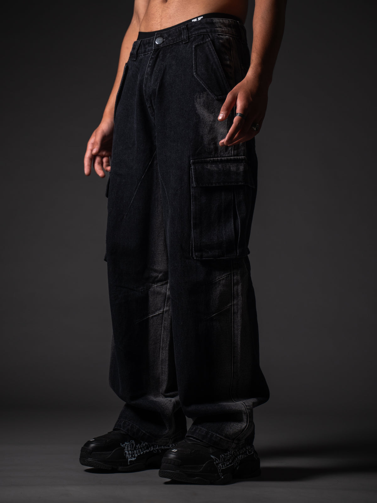 Rugged Black Baggy Denim