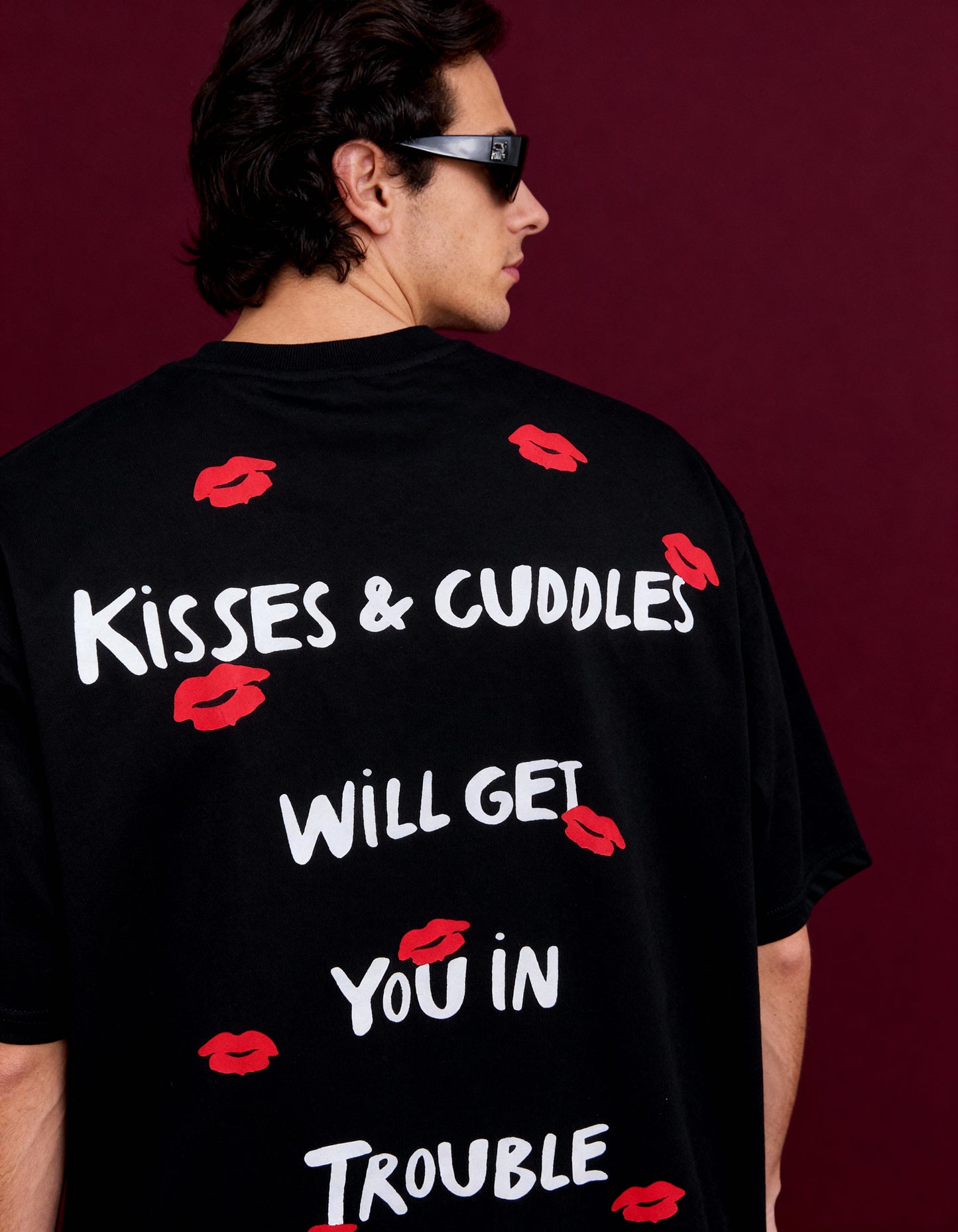 Kisses & Cuddles Tee