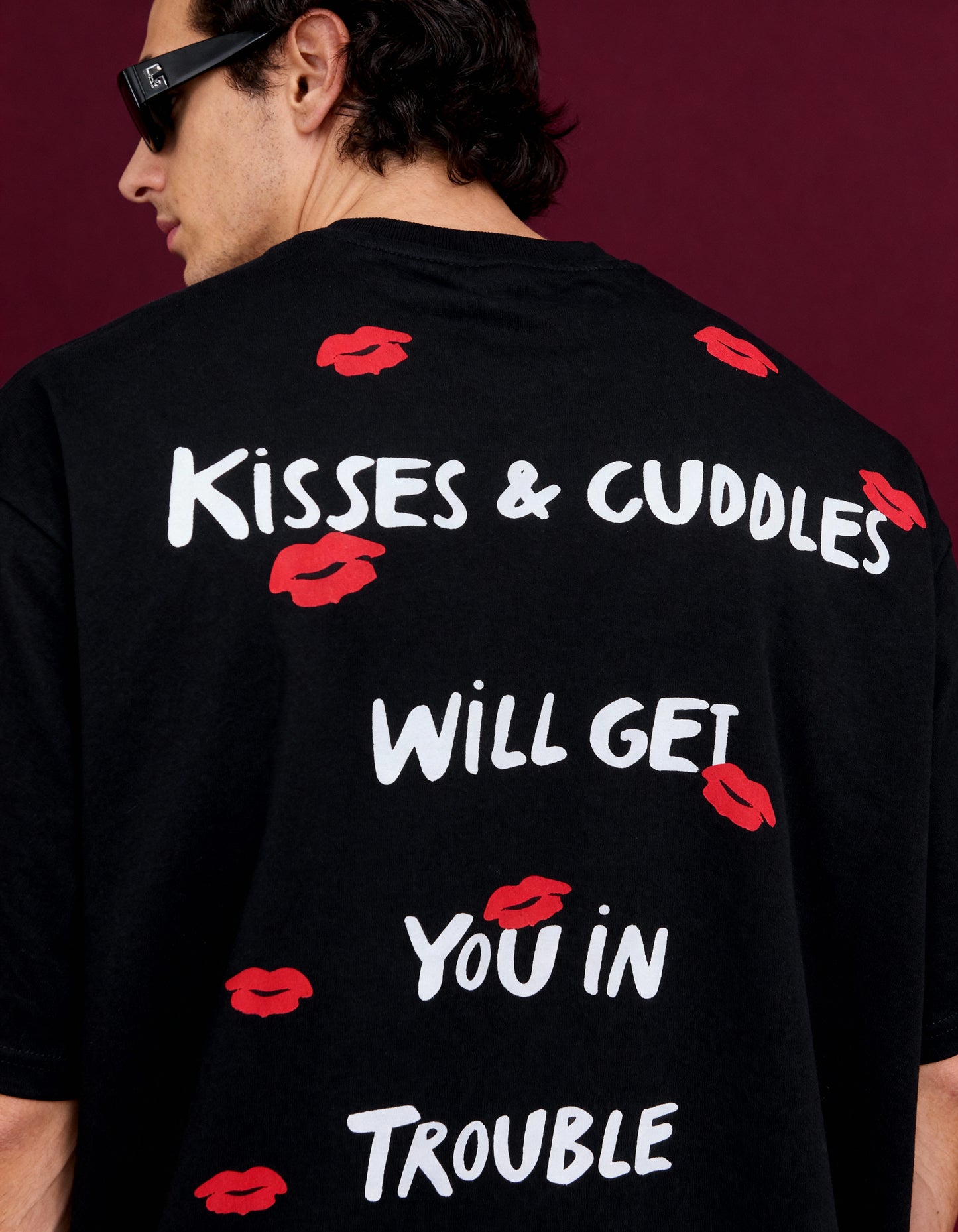 Kisses & Cuddles Tee