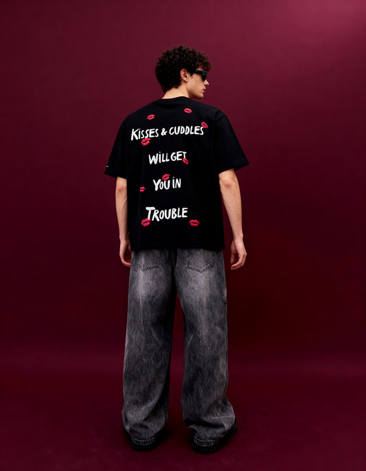 Kisses & Cuddles Tee