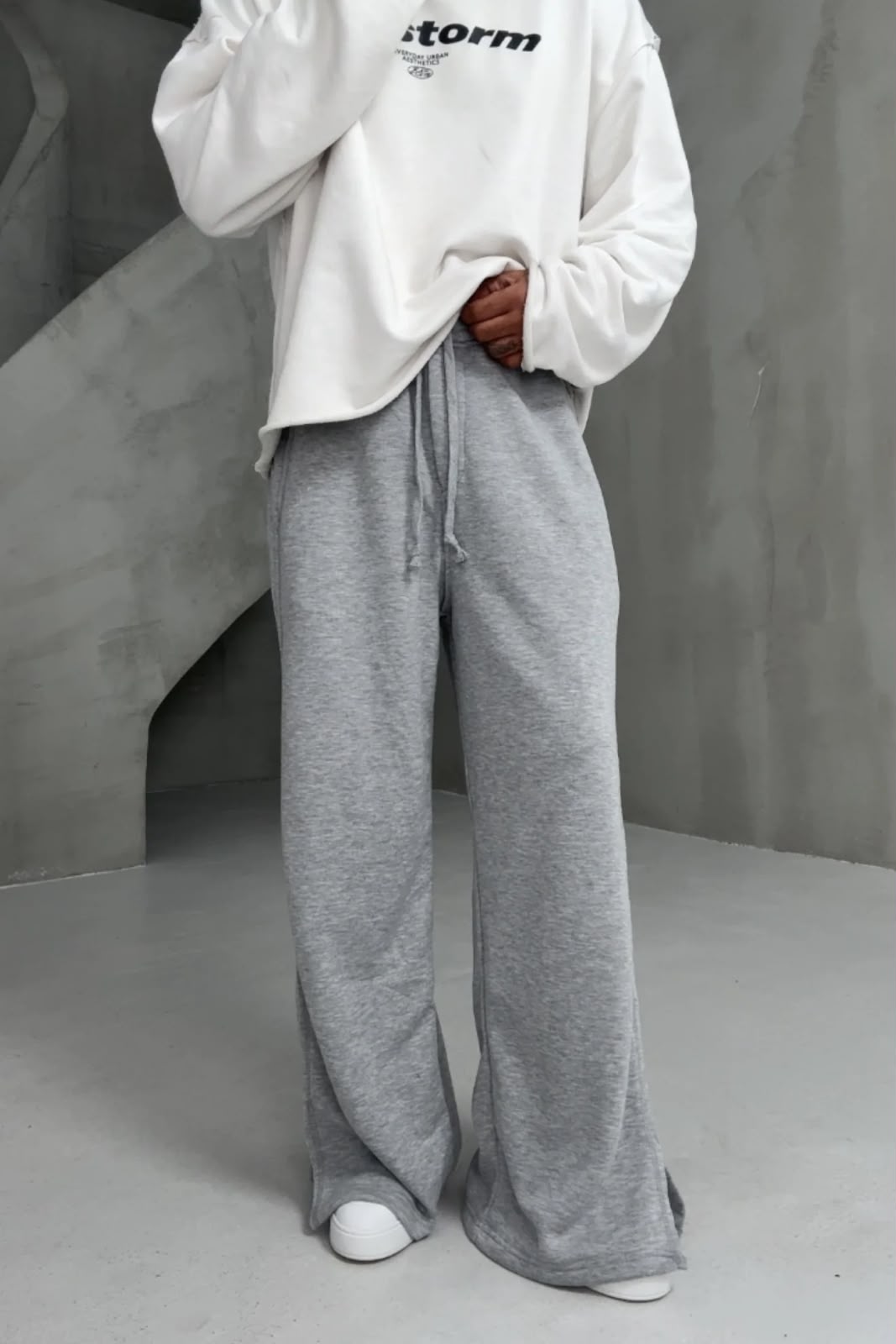 Grey Slit Lower