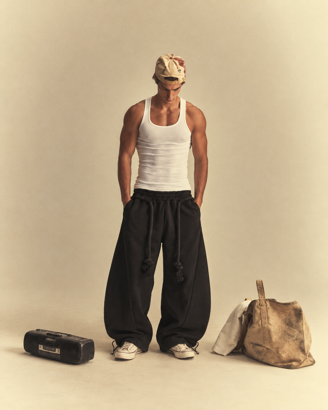 VOID BALLOON SWEATPANTS